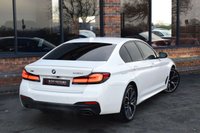 USED 2020 BMW 5 SERIES 3.0 530D XDRIVE M SPORT MHEV 4d 282 BHP REAR TV / SUNROOF / LASERLIGHT