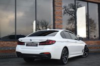 USED 2020 BMW 5 SERIES 3.0 530D XDRIVE M SPORT MHEV 4d 282 BHP REAR TV / SUNROOF / LASERLIGHT