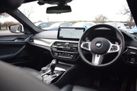 USED 2020 BMW 5 SERIES 3.0 530D XDRIVE M SPORT MHEV 4d 282 BHP REAR TV / SUNROOF / LASERLIGHT