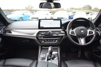USED 2020 BMW 5 SERIES 3.0 530D XDRIVE M SPORT MHEV 4d 282 BHP REAR TV / SUNROOF / LASERLIGHT