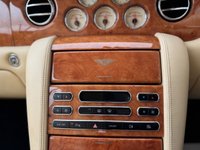 USED 2006 56 BENTLEY AZURE 6.8 AZURE 2d 451 BHP Well-Specified Azure with 39,000 From New + Just been serviced at Bentley Manchester + Silver Lake Blue Over Cream Leather + Desirable Second Generation Azure With 6.75 Litre Twin-Turbo Engine
