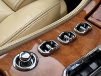 USED 2006 56 BENTLEY AZURE 6.8 AZURE 2d 451 BHP Well-Specified Azure with 39,000 From New + Just been serviced at Bentley Manchester + Silver Lake Blue Over Cream Leather + Desirable Second Generation Azure With 6.75 Litre Twin-Turbo Engine