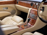 USED 2006 56 BENTLEY AZURE 6.8 AZURE 2d 451 BHP Well-Specified Azure with 39,000 From New + Just been serviced at Bentley Manchester + Silver Lake Blue Over Cream Leather + Desirable Second Generation Azure With 6.75 Litre Twin-Turbo Engine