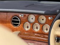 USED 2006 56 BENTLEY AZURE 6.8 AZURE 2d 451 BHP Well-Specified Azure with 39,000 From New + Just been serviced at Bentley Manchester + Silver Lake Blue Over Cream Leather + Desirable Second Generation Azure With 6.75 Litre Twin-Turbo Engine