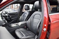 USED 2017 67 MERCEDES-BENZ GLC-CLASS 3.0 GLC 350 D 4MATIC AMG LINE PREMIUM PLUS 5d 255 BHP PANORAMIC ROOF / HEATED SEATS