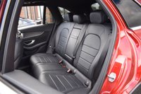 USED 2017 67 MERCEDES-BENZ GLC-CLASS 3.0 GLC 350 D 4MATIC AMG LINE PREMIUM PLUS 5d 255 BHP PANORAMIC ROOF / HEATED SEATS