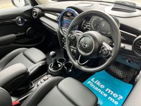 USED 2020 20 MINI HATCH COOPER 1.5 COOPER CLASSIC 5d 134 BHP PANORAMIC ROOF | HEAD UP DISPLAY