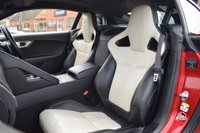 USED 2015 JAGUAR F-TYPE 5.0 R AWD 2d 550 BHP ITALIAN RACING RED / LOW MILES