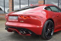 USED 2015 JAGUAR F-TYPE 5.0 R AWD 2d 550 BHP ITALIAN RACING RED / LOW MILES