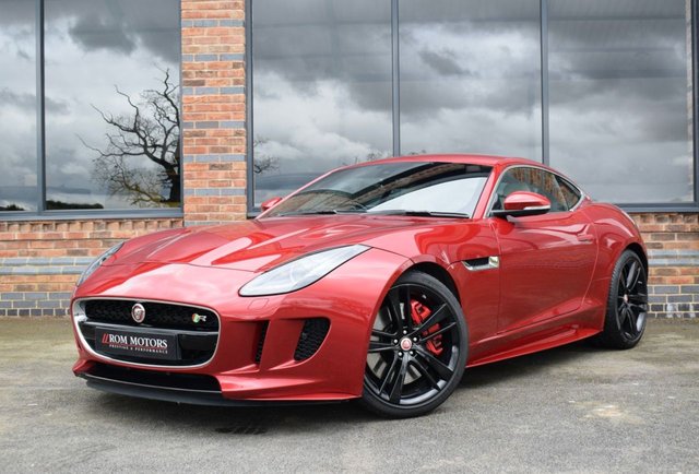 2015 Jaguar F-Type 5.0 R AWD 2d 550 BHP