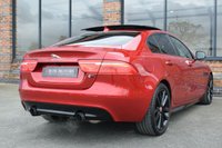 USED 2016 66 JAGUAR XE 3.0 S 4d 335 BHP PAN ROOF / MERIDIAN / BLACK PK