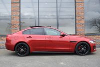 USED 2016 66 JAGUAR XE 3.0 S 4d 335 BHP PAN ROOF / MERIDIAN / BLACK PK