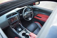 USED 2016 66 JAGUAR XE 3.0 S 4d 335 BHP PAN ROOF / MERIDIAN / BLACK PK