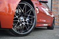 USED 2018 68 BMW M4 3.0 M4 COMPETITION 2d 444 BHP HEADS UP DISPLAY / CARBON INT