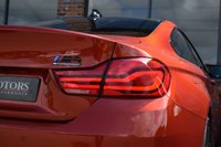 USED 2018 68 BMW M4 3.0 M4 COMPETITION 2d 444 BHP HEADS UP DISPLAY / CARBON INT