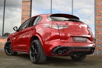 USED 2021 71 ALFA ROMEO STELVIO  V6 BITURBO QUADRIFOGLIO 5d AUTO 503 BHP ONE OWNER / H&K / 21" ALLOYS