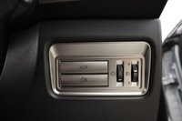 USED 2010 J JAGUAR XF 3.0 V6 PREMIUM LUXURY 4d 240 BHP With a great service record and low miles for a 2010 plate.