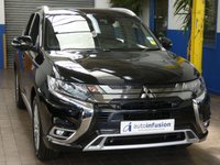 USED 2019 69 MITSUBISHI OUTLANDER 2.4 PHEV EXCEED SAFETY 5d 222 BHP SAT NAV HEATED LEATHER REAR CAMERA PARKING SENSORS. EXCELLENT SERVICE HISTORY MITSUBISHI WARRANTY DEC 2024