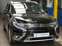 USED 2019 69 MITSUBISHI OUTLANDER 2.4 PHEV EXCEED SAFETY 5d 222 BHP SAT NAV HEATED LEATHER REAR CAMERA PARKING SENSORS. EXCELLENT SERVICE HISTORY MITSUBISHI WARRANTY DEC 2024