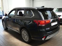 USED 2019 69 MITSUBISHI OUTLANDER 2.4 PHEV EXCEED SAFETY 5d 222 BHP SAT NAV HEATED LEATHER REAR CAMERA PARKING SENSORS. EXCELLENT SERVICE HISTORY MITSUBISHI WARRANTY DEC 2024