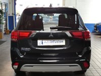 USED 2019 69 MITSUBISHI OUTLANDER 2.4 PHEV EXCEED SAFETY 5d 222 BHP SAT NAV HEATED LEATHER REAR CAMERA PARKING SENSORS. EXCELLENT SERVICE HISTORY MITSUBISHI WARRANTY DEC 2024