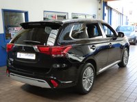 USED 2019 69 MITSUBISHI OUTLANDER 2.4 PHEV EXCEED SAFETY 5d 222 BHP SAT NAV HEATED LEATHER REAR CAMERA PARKING SENSORS. EXCELLENT SERVICE HISTORY MITSUBISHI WARRANTY DEC 2024