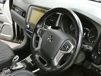 USED 2019 69 MITSUBISHI OUTLANDER 2.4 PHEV EXCEED SAFETY 5d 222 BHP SAT NAV HEATED LEATHER REAR CAMERA PARKING SENSORS. EXCELLENT SERVICE HISTORY MITSUBISHI WARRANTY DEC 2024