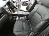 USED 2019 69 MITSUBISHI OUTLANDER 2.4 PHEV EXCEED SAFETY 5d 222 BHP SAT NAV HEATED LEATHER REAR CAMERA PARKING SENSORS. EXCELLENT SERVICE HISTORY MITSUBISHI WARRANTY DEC 2024