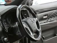 USED 2019 69 MITSUBISHI OUTLANDER 2.4 PHEV EXCEED SAFETY 5d 222 BHP SAT NAV HEATED LEATHER REAR CAMERA PARKING SENSORS. EXCELLENT SERVICE HISTORY MITSUBISHI WARRANTY DEC 2024