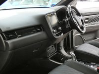 USED 2019 69 MITSUBISHI OUTLANDER 2.4 PHEV EXCEED SAFETY 5d 222 BHP SAT NAV HEATED LEATHER REAR CAMERA PARKING SENSORS. EXCELLENT SERVICE HISTORY MITSUBISHI WARRANTY DEC 2024