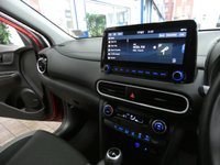 USED 2020 20 HYUNDAI KONA 1.6 GDI PREMIUM 5d 140 BHP SAT NAV REAR VIEW CAMERA CRUISE CONTROL 2 OWNERS SERVICE HISTORY HYUNDAI WARRANTY TILL JULY 2025