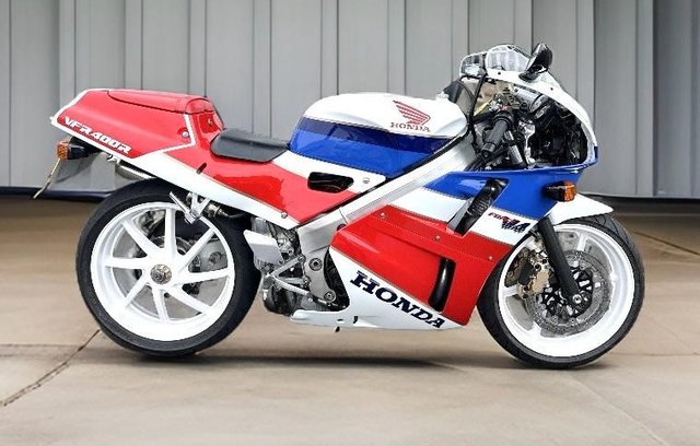 1992 K Honda Vfr 400 NC30 Sports Classic