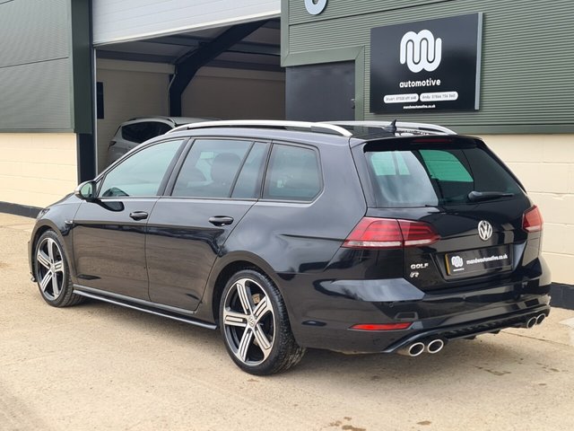 View our VOLKSWAGEN GOLF