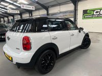 USED 2011 11 MINI COUNTRYMAN 1.6L COOPER 5d 122 BHP Panoramic Roof, CHILI Pack