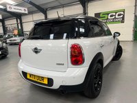 USED 2011 11 MINI COUNTRYMAN 1.6L COOPER 5d 122 BHP Panoramic Roof, CHILI Pack