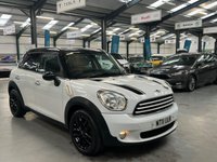USED 2011 11 MINI COUNTRYMAN 1.6L COOPER 5d 122 BHP Panoramic Roof, CHILI Pack