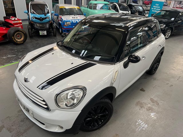 View our MINI COUNTRYMAN