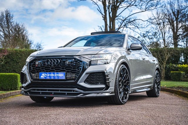 View our AUDI Q8