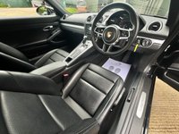 USED 2018 18 PORSCHE 718 2.0 CAYMAN PDK 2d 295 BHP 
