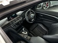 USED 2016 16 BMW 4 SERIES 2.0 420I XDRIVE LUXURY 2d 181 BHP X-drive - Automatic - Professional Navigation - Dual Zone Climate Control - Front and Rear Parking sensors - High Beam Assist - Interior Comfort Package