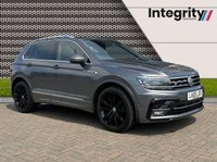 USED 2020 69 VOLKSWAGEN TIGUAN 1.5 R-LINE TECH TSI EVO DSG 5d 148 BHP SPORT SEATS - 20" ALLOY WHEELS - SAT NAV - DSG GERBOX - PANORAMIC GLASS ROOF - PARKING SENSORS