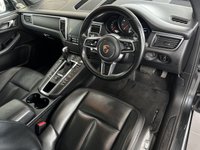 USED 2017 67 PORSCHE MACAN 2.0 PDK 5d 248 BHP 21" Alloys - PDK Gearbox - Satellite Navigation - Leather Seats - Electric Windows