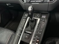 USED 2017 67 PORSCHE MACAN 2.0 PDK 5d 248 BHP 21" Alloys - PDK Gearbox - Satellite Navigation - Leather Seats - Electric Windows