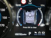 USED 2017 67 JAGUAR XE 2.0L R-SPORT INGENIUM 4d AUTO 247 BHP 1 Previous Owner, Leather