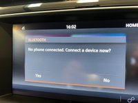 USED 2017 67 JAGUAR XE 2.0L R-SPORT INGENIUM 4d AUTO 247 BHP 1 Previous Owner, Leather