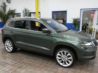 USED 2020 70 SKODA KAROQ 1.5 SE L TSI DSG 5d 148 BHP SAT NAV PART LEATHER REAR VIEW CAMERA CRUISE CONTROL PARKING SENSORS GENUINE LOW MILES 1 OWNER SERVICE HISTORY 6 MONTHS GOLD WARRANTY