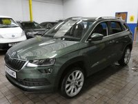 USED 2020 70 SKODA KAROQ 1.5 SE L TSI DSG 5d 148 BHP SAT NAV PART LEATHER REAR VIEW CAMERA CRUISE CONTROL PARKING SENSORS GENUINE LOW MILES 1 OWNER SERVICE HISTORY 6 MONTHS GOLD WARRANTY