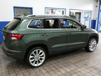 USED 2020 70 SKODA KAROQ 1.5 SE L TSI DSG 5d 148 BHP SAT NAV PART LEATHER REAR VIEW CAMERA CRUISE CONTROL PARKING SENSORS GENUINE LOW MILES 1 OWNER SERVICE HISTORY 6 MONTHS GOLD WARRANTY