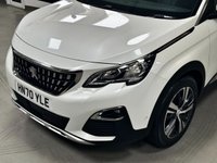 USED 2020 70 PEUGEOT 5008 1.2 PURETECH S/S ALLURE 5d 130 BHP 