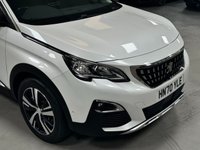 USED 2020 70 PEUGEOT 5008 1.2 PURETECH S/S ALLURE 5d 130 BHP 